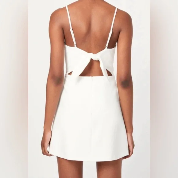 French Connection Tie Back
Whisper Sweetheart Dress NWT - Picture 2 of 8